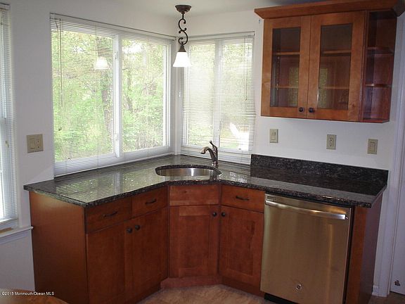 4th image of 1194 Thornbury Lane #A