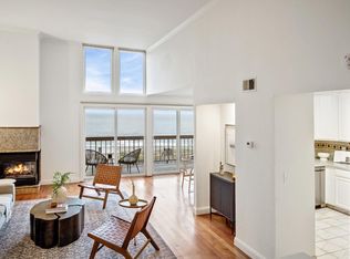 445 Roberts Rd, Pacifica, CA 94044