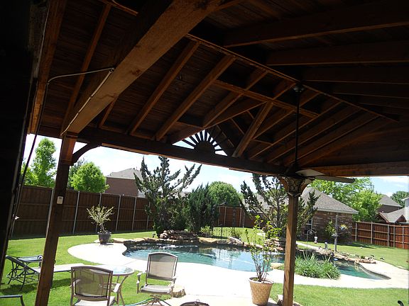 3rd image of 6421 Brazos Cir