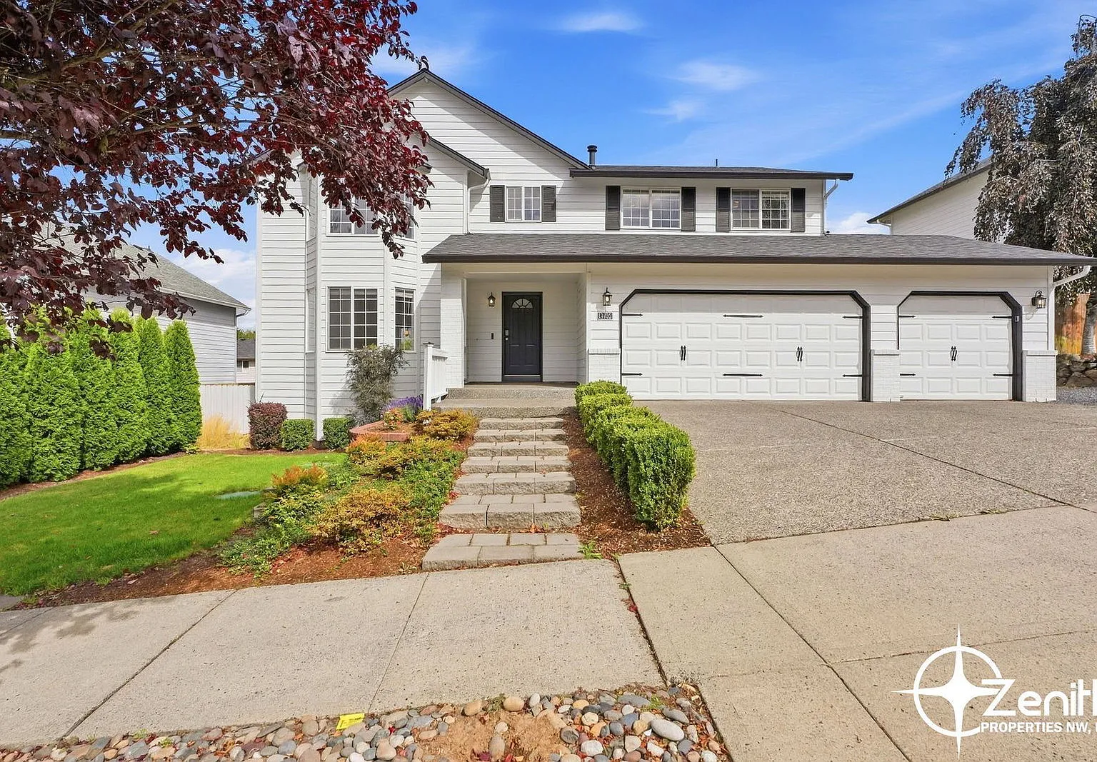 4 bed, 2.5 bath, 2441 sqft, $3,450 — Photo 1