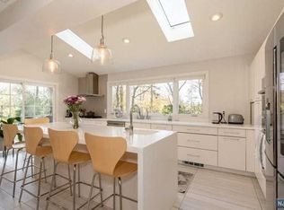 269 Engle St, Tenafly, NJ 07670