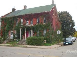 533 Rhomberg Ave, Dubuque, IA 52001