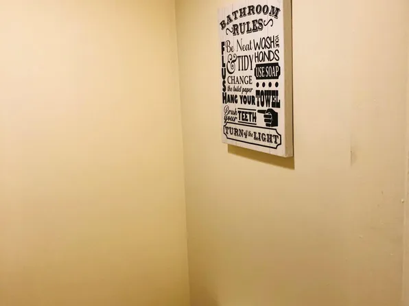 264 S 21st St, Philadelphia, PA 19103