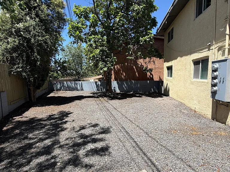 10624 Towner Ave NE #C — Photo 27