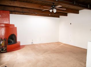 3138 Plaza Blanca, Santa Fe, NM 87507