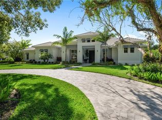 680 Yucca Rd, Naples, FL 34102