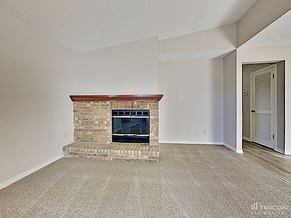 3rd image of 1744 Ashwood Cir