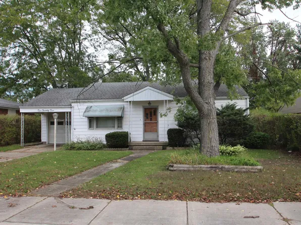 1022 Baker Dr, Elkhart, IN 46516