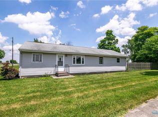 285 2nd St, Latty, OH 45855