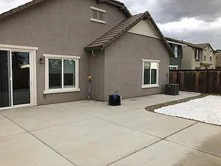 3 bed, 1493 sqft, $3,000 — Photo 2