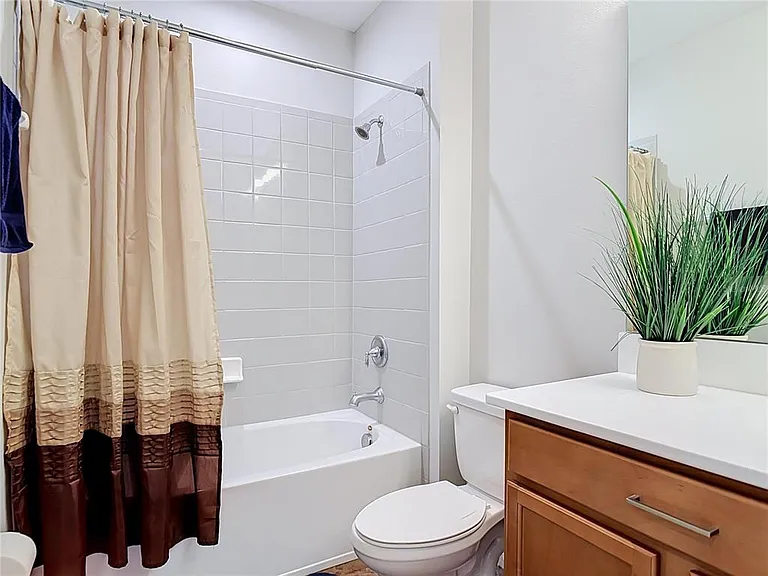 1235 Verdant Glade Pl — Photo 55