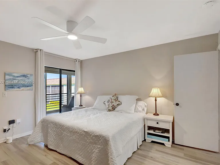 755 Saturn St #G202 — Photo 30