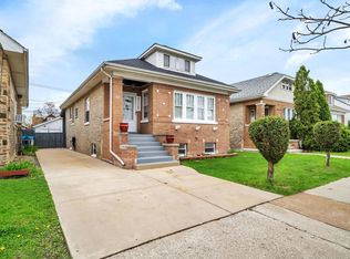 5325 W Addison St, Chicago, IL 60641