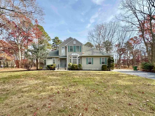 118 Lighthouse Ln, Egg Harbor Township, NJ 08234