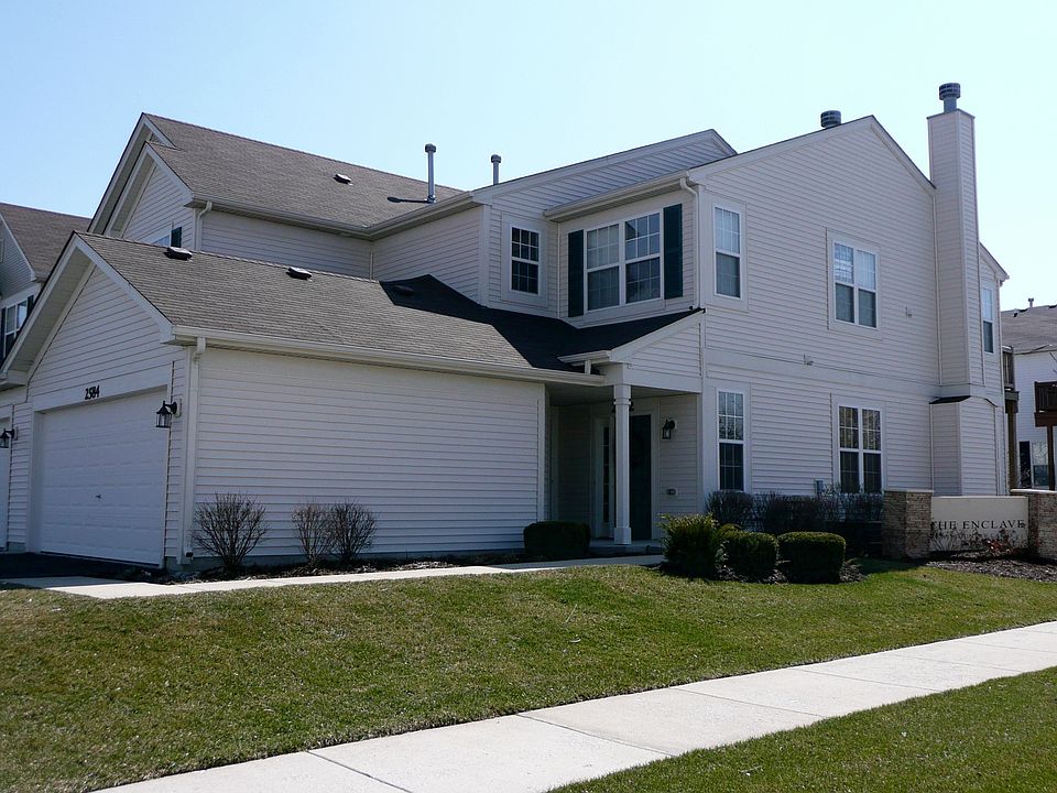 Golf Course Community Townhome