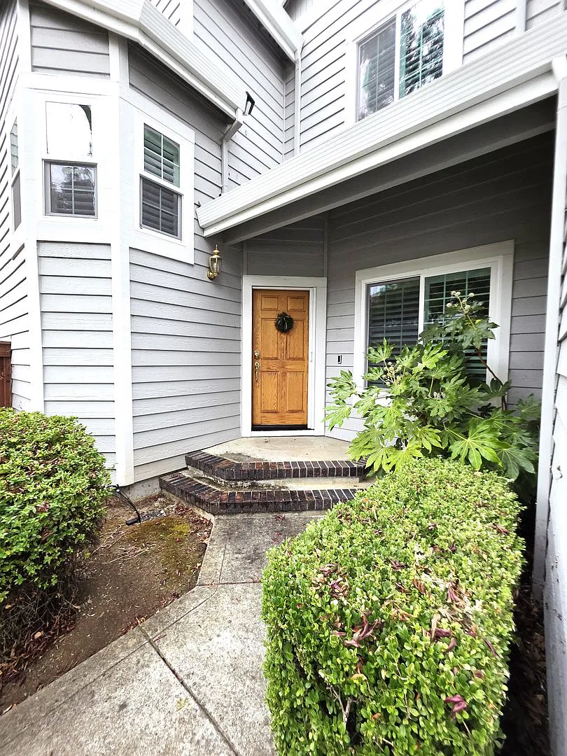 Beautiful, Easy Living in 3bd/2.5ba in Clayton's Black Diamond — Photo 4