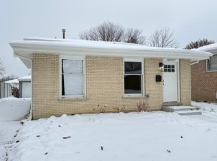 18037 Edwards Ave, Country Club Hills, IL 60478