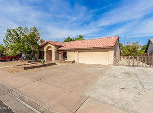 1121 N Winthrop Cir, Mesa, AZ 85213