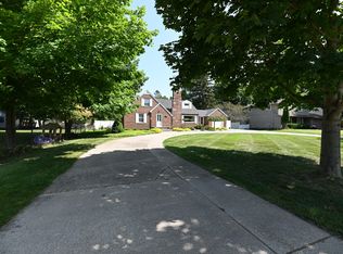 1792 Forest Park Rd, Muskegon, MI 49441