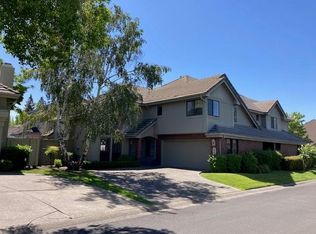 7647 Bridgeview Dr, Sacramento, CA
