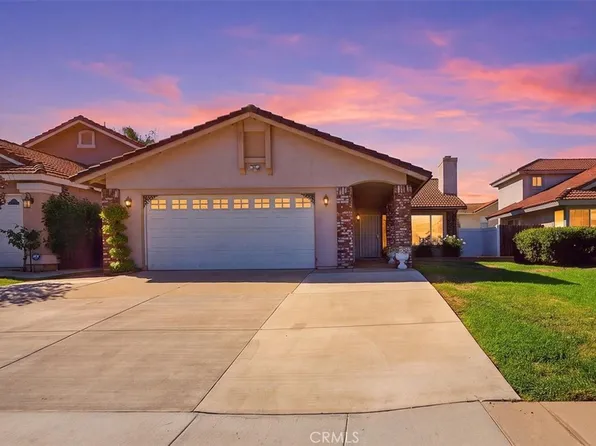 19981 Silvercrest Ln, Riverside, CA 92508