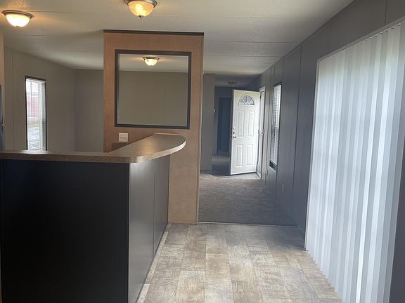 4th image of 920 Century Plaza Dr #12