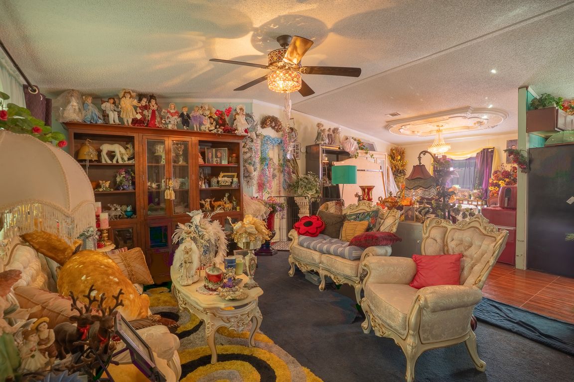 next background image