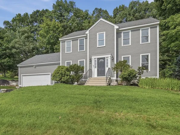 22 Wachusett Cir, Shrewsbury, MA 01545