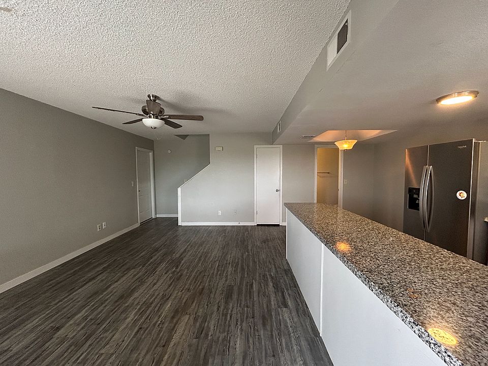 1st image of 10428 E La Palma Ave APT A
