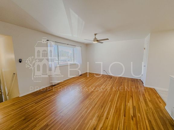 3rd image of 2222 Cooper Ave