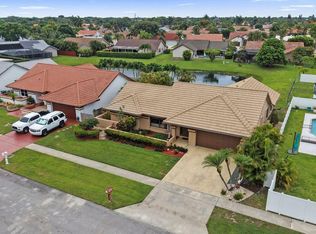 6063 Sun Berry Cir, Boynton Beach, FL 33437