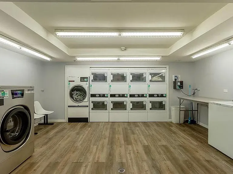 40 E 9th St #414 — Photo 9