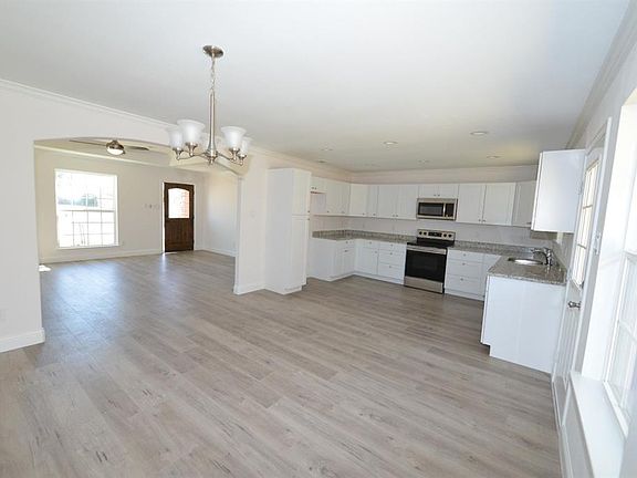 5th image of 507 N Getzendaner Ave
