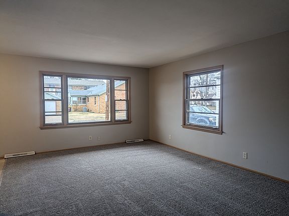 2nd image of 2502 Lawndale Ave