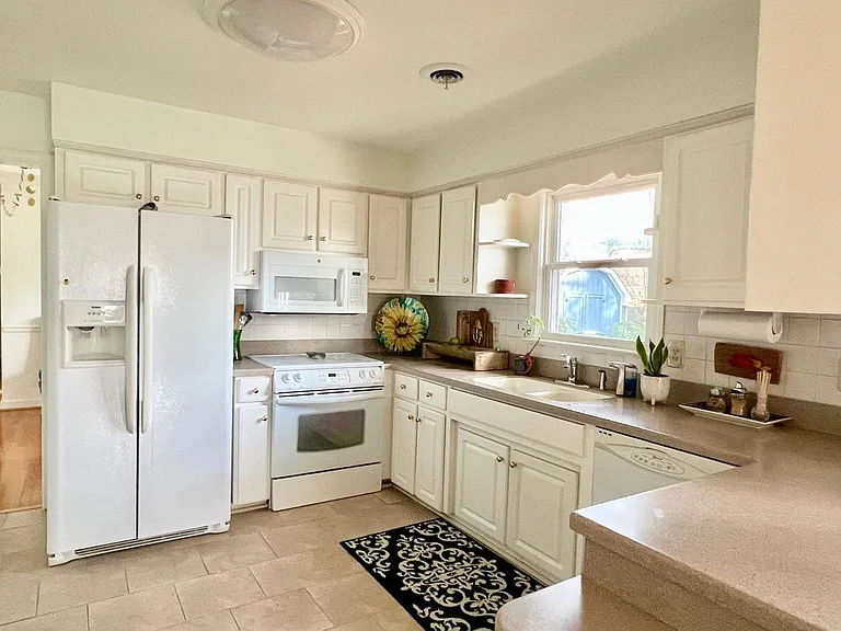 4652 Paul Revere Rd — Photo 12