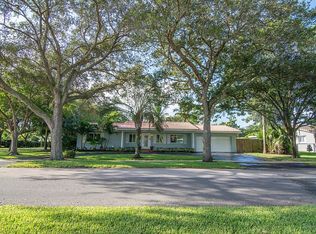 5660 SW 7th St, Plantation, FL 33317