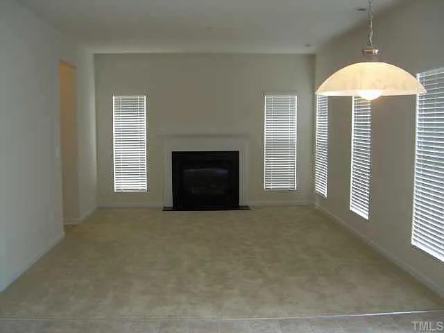 Building Photo - 8B Suncrest Ct