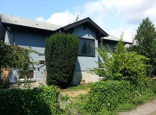 5208 Ravenna Ave NE, Seattle, WA 98105