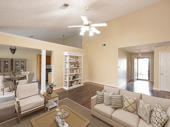 5th image of 3208 Forest Hill Ct