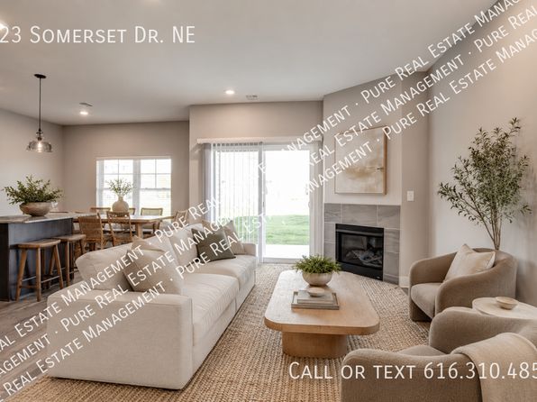 423 Somerset Dr NE