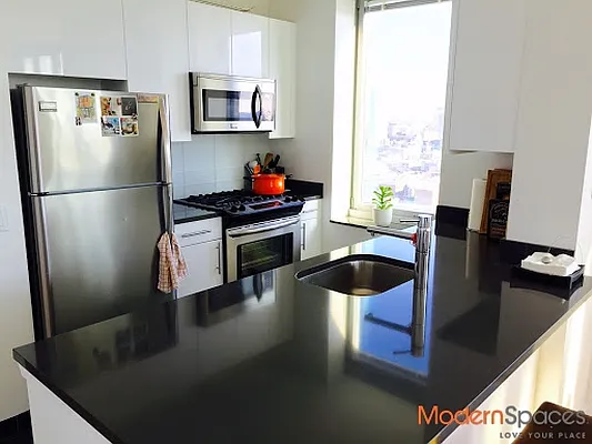 Rented by Modern Spaces | media 11
