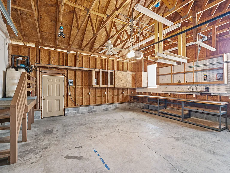 317 Steamship Ln — Photo 9