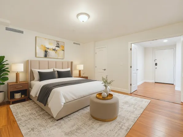 600 Harbor Boulevard image 3 of 27