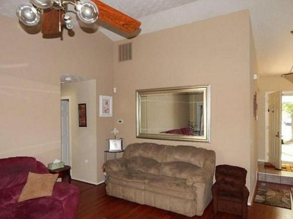 4th image of 2411 Chaffman Ct