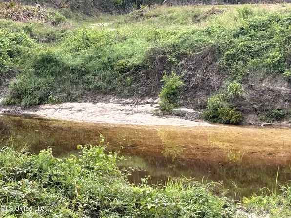 15078 Highway 15, Diberville, MS 39540