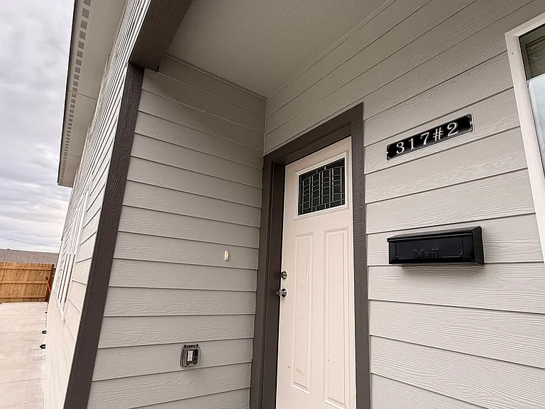 317 N 41st Ave #2 — Photo 11