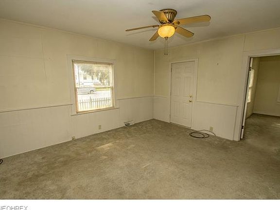 2nd image of 237 Mulberry St