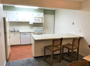 532 Quisset Ct, Warwick, RI 02886