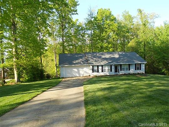 1st image of 4542 Long Cove Dr