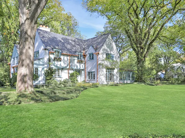 180 De Windt Rd, Winnetka, IL 60093